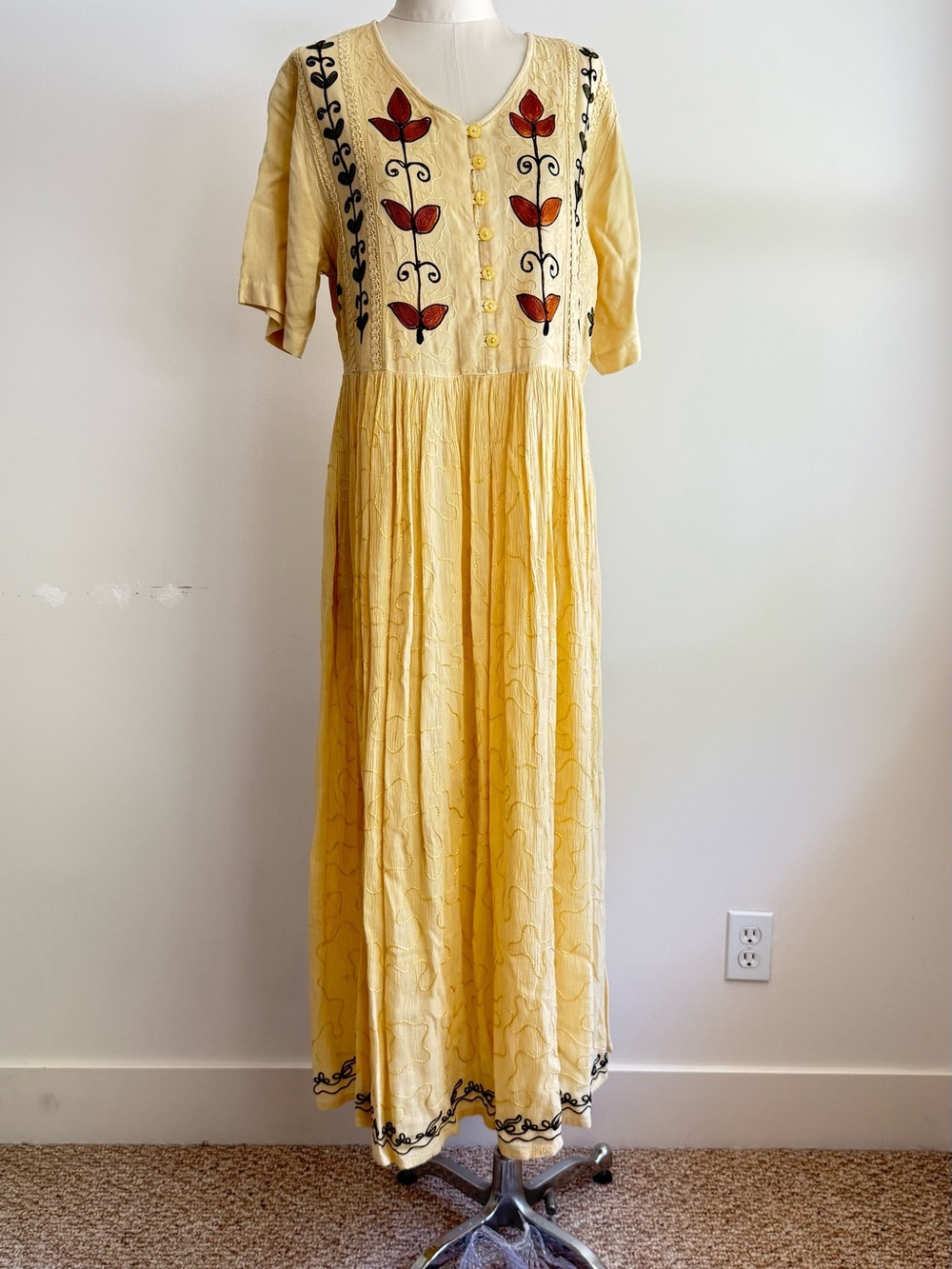 90s Light Yellow Embroidered Maxi Dress with Brown Floral Motif